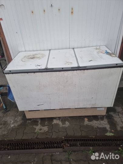 Морозильный ларь с глухой крышкой бу