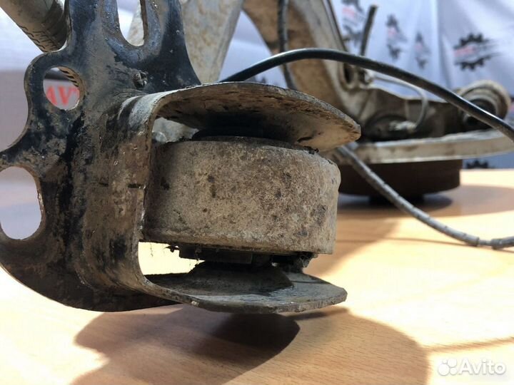 Рычаг задний левый продольный bmw e46