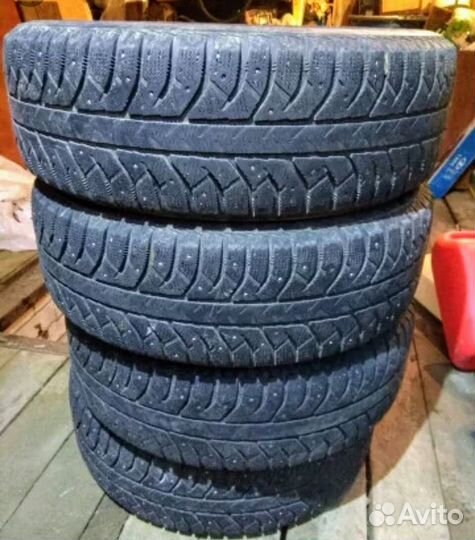 Bridgestone Ice Cruiser 5000 225/65 R17