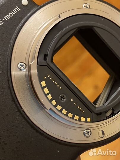 Адаптер Sony с байонетом E LA-EA2