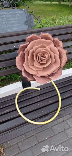 Роза для украшения интерьера