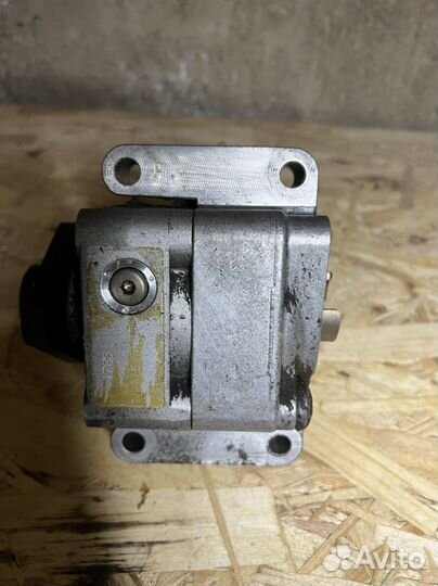 Насос гур BMW N46 N42 e90 e92