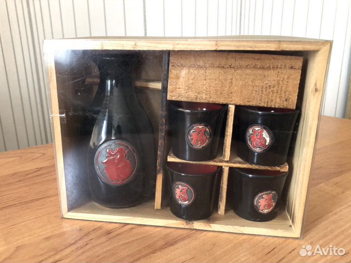 Подарочный набор из Японии для сакэ