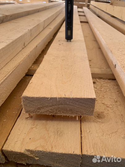Доска обрезная камерной сушки 50х150х6000мм Сосна