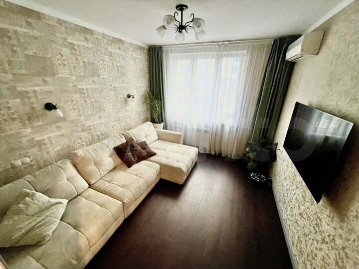 3-к. квартира, 90 м², 3/11 эт.