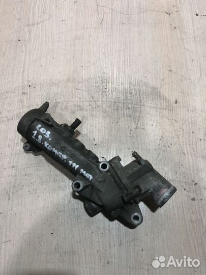 Кронштейн термостата мерседес w203