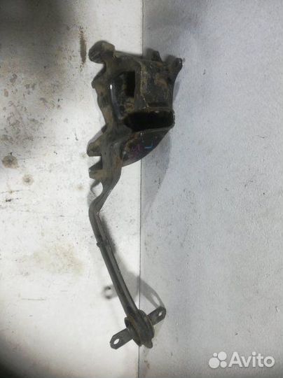 Рычаг подвески задний левый Ford Focus 2