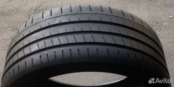 Michelin Pilot Super Sport 255/35 R20