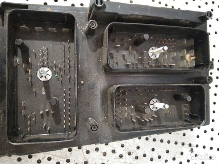 Блок предохранителей Opel Astra H