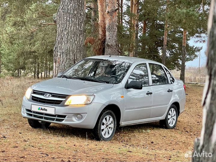 LADA Granta 1.6 МТ, 2013, 140 000 км