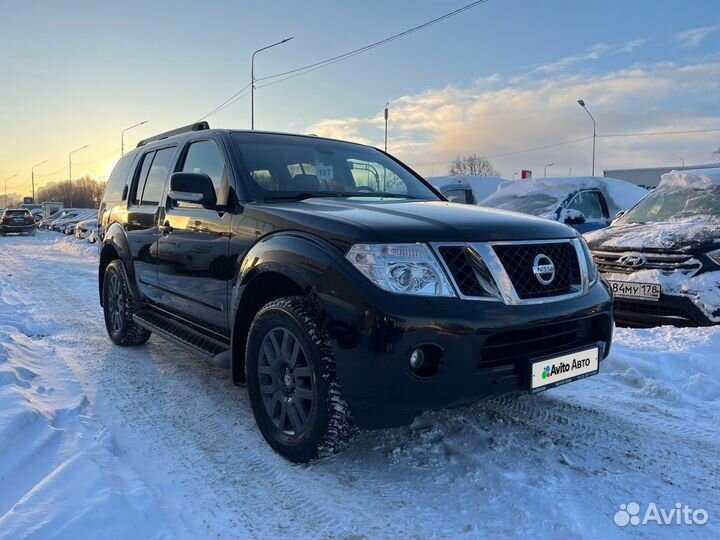 Nissan Pathfinder 2.5 AT, 2012, 145 737 км