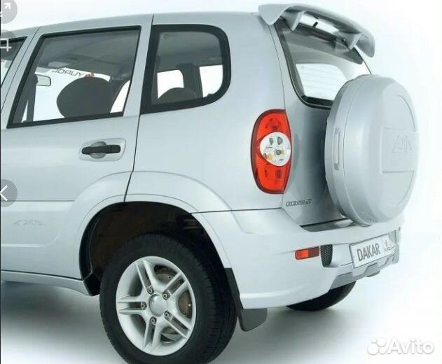 Накладки арок на Бертоне