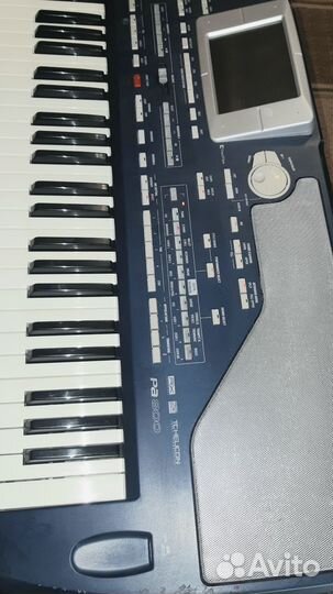 Синтезатор Korg PA-800
