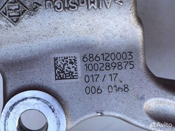 Крепление амортизационной стойки бмв г11 г30 г14