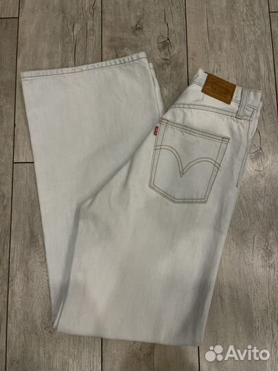 Джинсы levis широкие