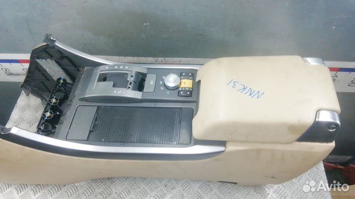 Подлокотник центральный land rover range rover sport 2007