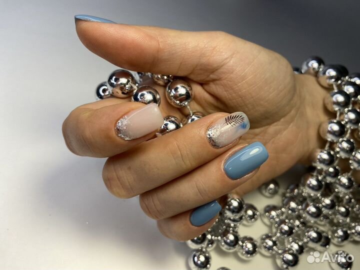 Мастер маникюра