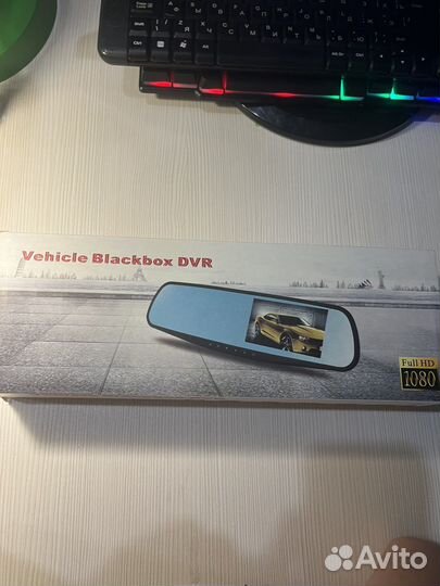 Видеорегистратор зеркало две камеры