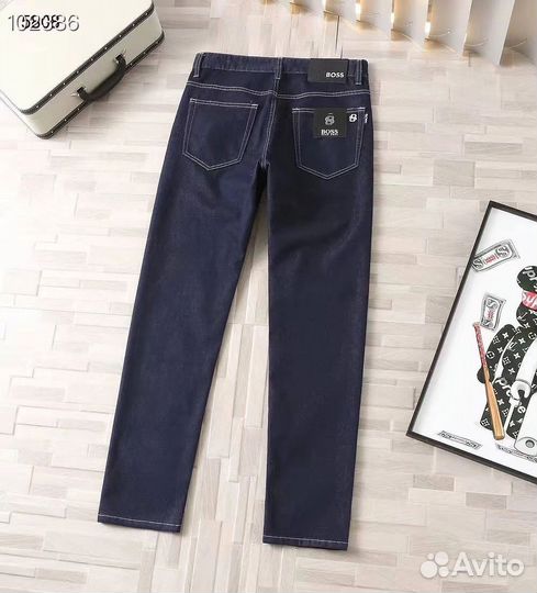 Джинсы Boss