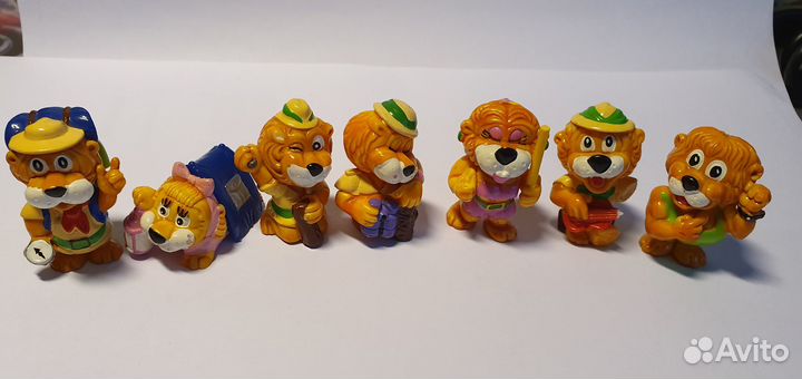 Игрушки из киндер сюрприза Львы