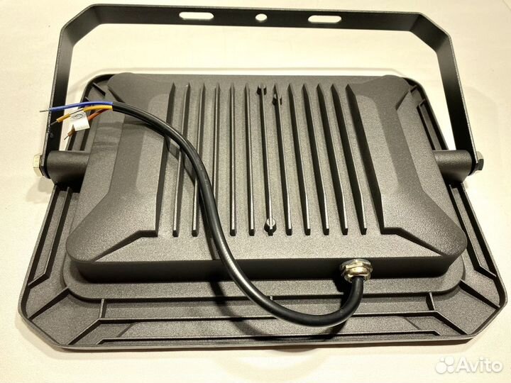 Светодиодный прожектор IP65 6500к 15000лм 150вт