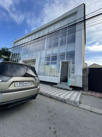 Здание, 1400 м²