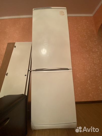 Холодильник Stinol