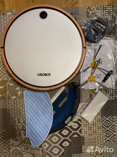 Робот пылесос xrobot