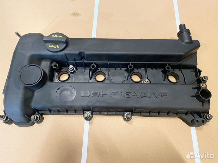 Клапанная крышка L829-10-210A