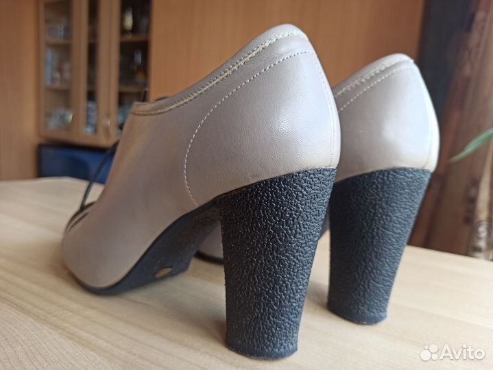 Туфли кожаные 38 р-ра