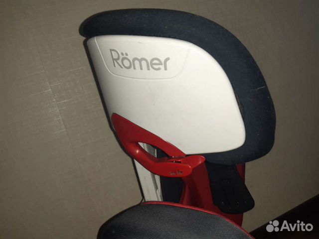 Автомобильное кресло britax romer изофикс