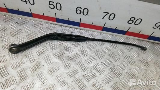 Щеткодержатель лобового стекла nissan primera P11