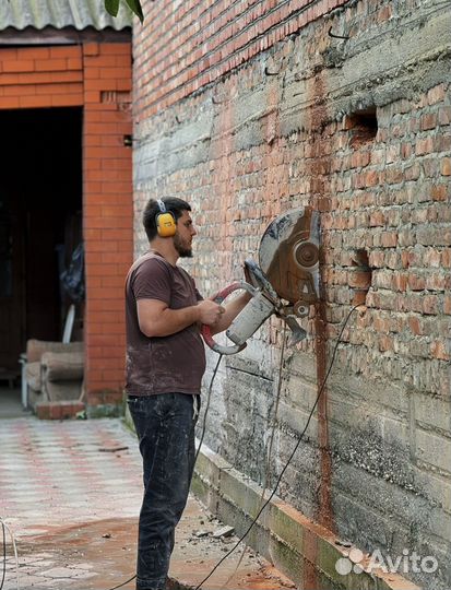 Алмазная резка стен проемов