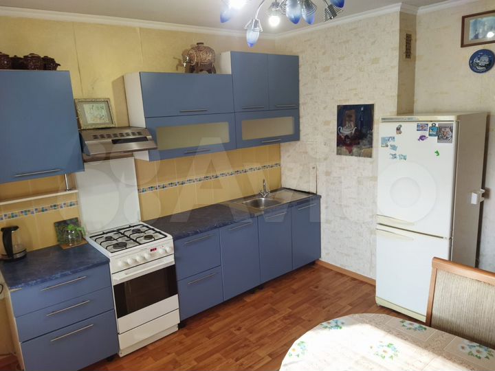 3-к. квартира, 65 м², 10/10 эт.