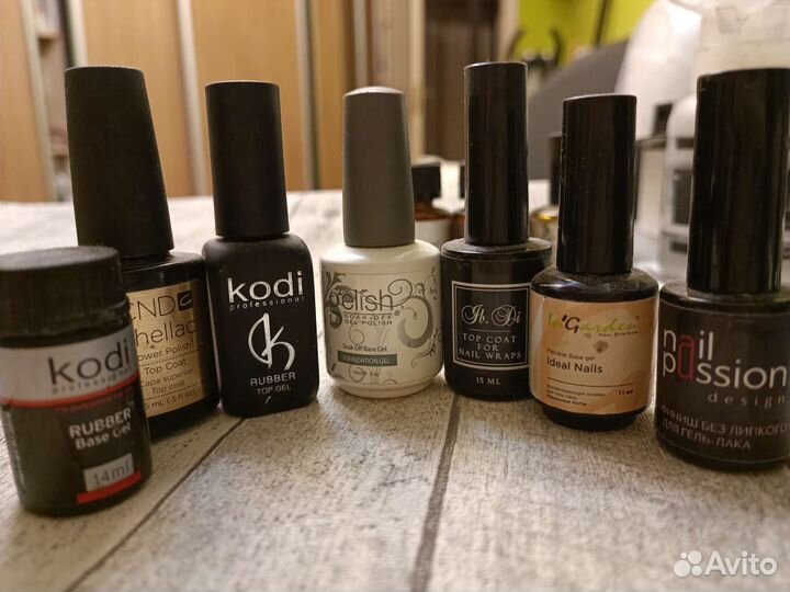 Продам гель лаки, базы,топы