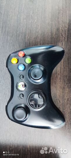 Игровая приставка Xbox 360 прошитая freeboot