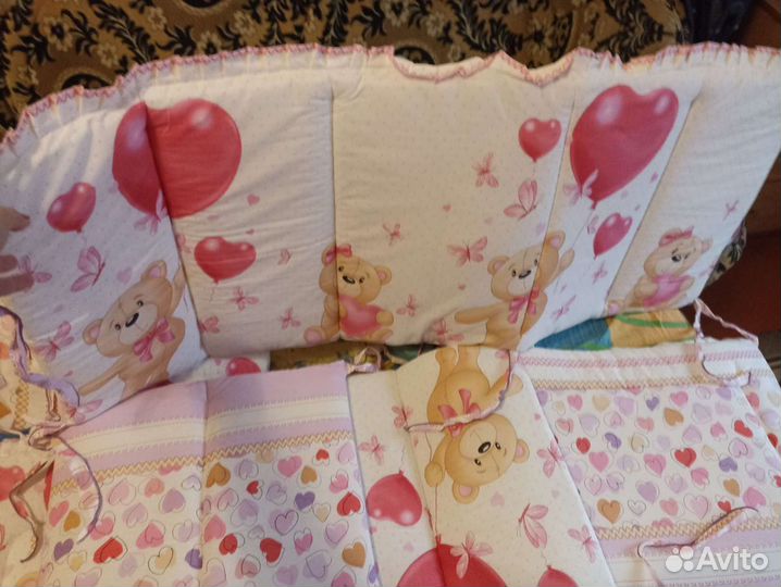 Бортики в кроватку