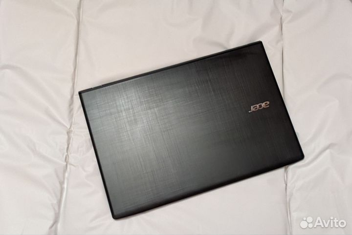 Ноутбук Acer Aspire e5-575g