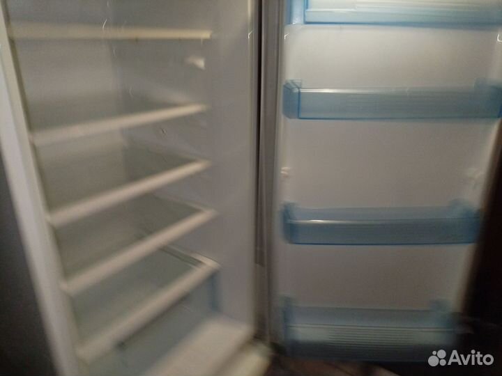 Холодильник LG