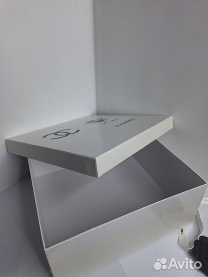 Коробка Шанель, бумага,лента,камелия