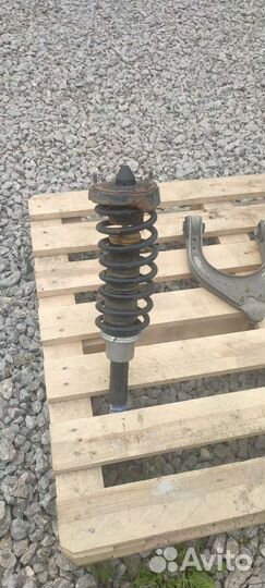 Мерседес W 211 передняя стойка