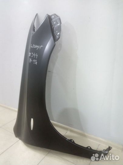 Крыло переднее правое Toyota Highlander U40, XU40