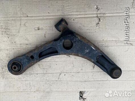 Митсубиси Аутлендер 3 рычаг с шаровой