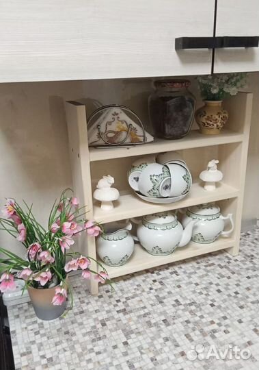 Полка, надстройка на стол