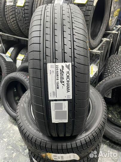 Yokohama BluEarth-XT AE61 225/60 R18 104W