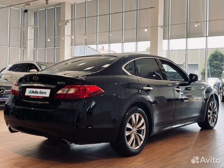 Infiniti M37 3.7 AT, 2011, 302 000 км