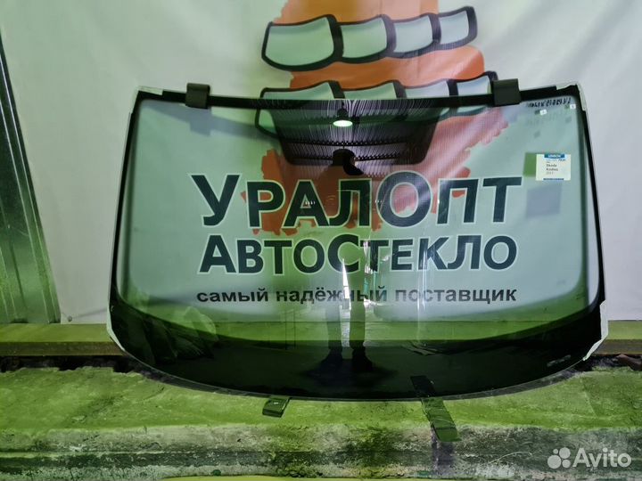 Лобовое стекло с антенной VW Multivan T4