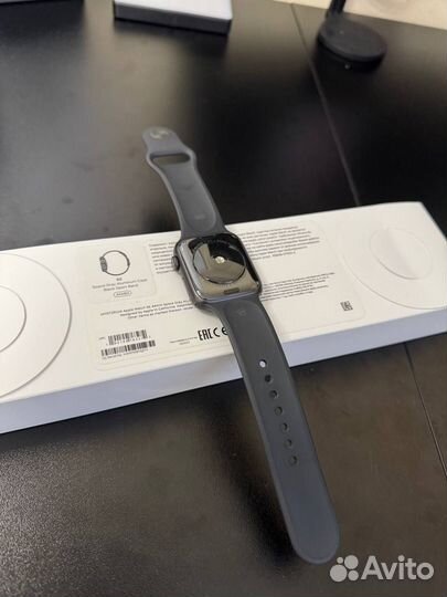 Часы apple watch se 44mm