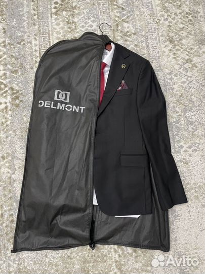 Мужской костюм тройка 46