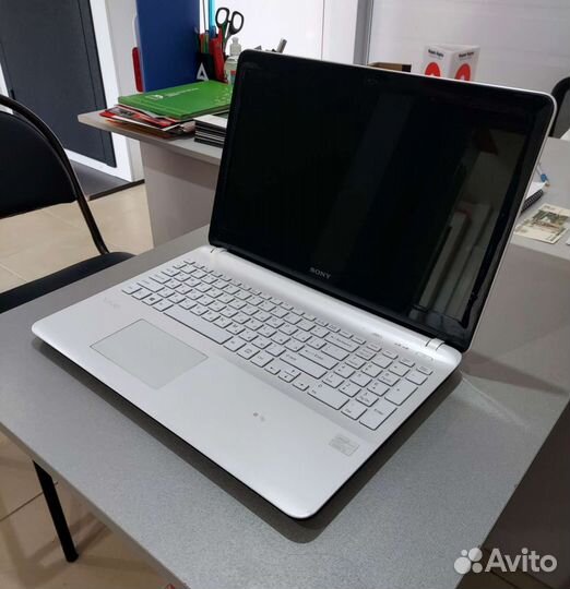 Ноутбук Sony vaio i5